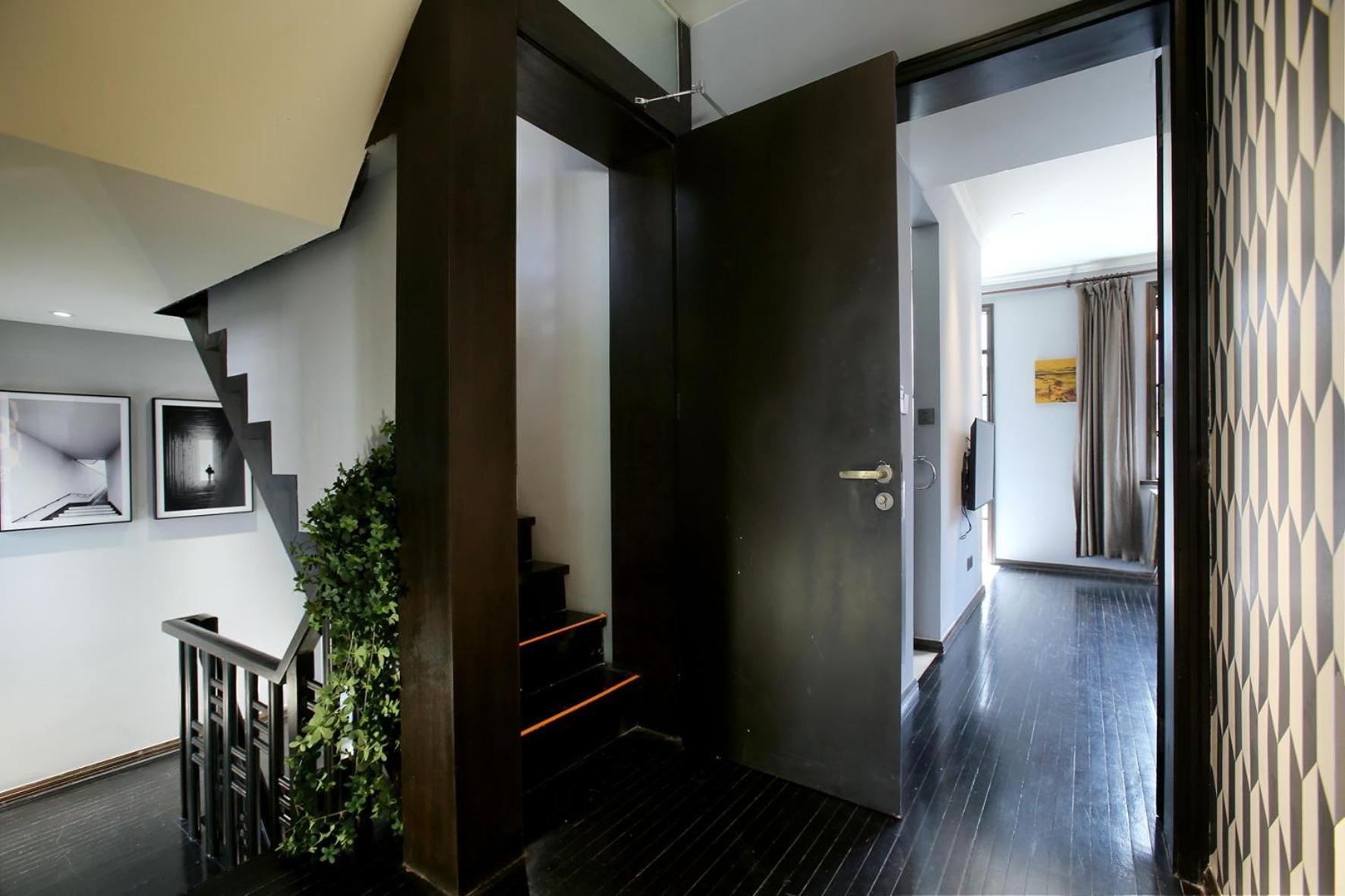 Shanghai Downtown Hills Boutique Guesthouse - Near Metro Line 7, Exit 3, Changping Road Værelse billede