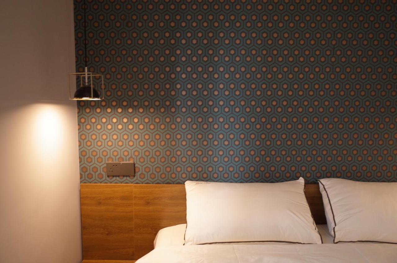 Shanghai Downtown Hills Boutique Guesthouse - Near Metro Line 7, Exit 3, Changping Road Eksteriør billede