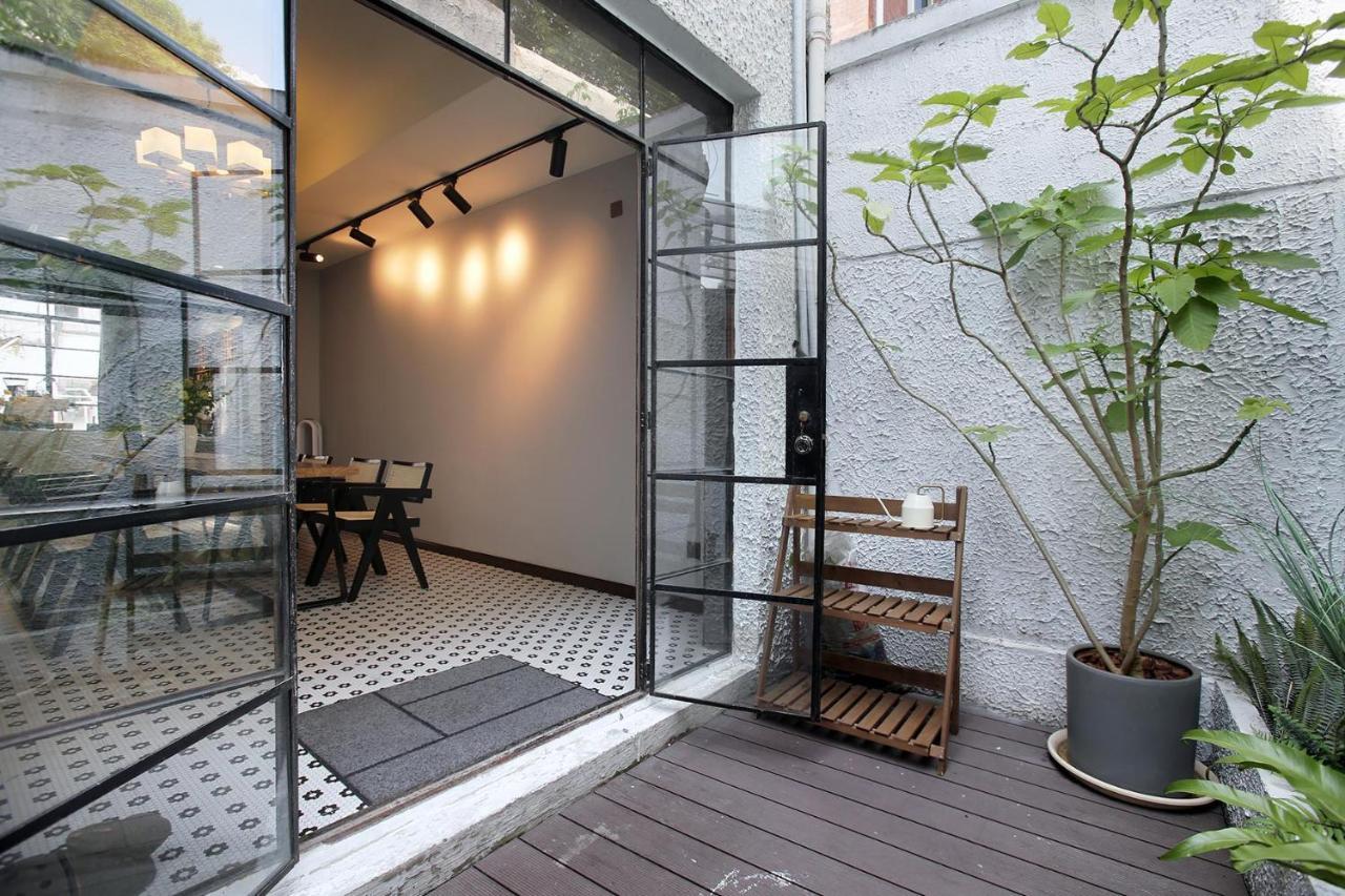 Shanghai Downtown Hills Boutique Guesthouse - Near Metro Line 7, Exit 3, Changping Road Eksteriør billede